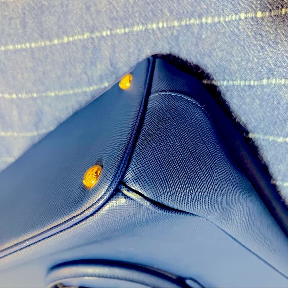 🔵 Large PRADA Galleria Saffiano leather bag - Picture 10 of 14